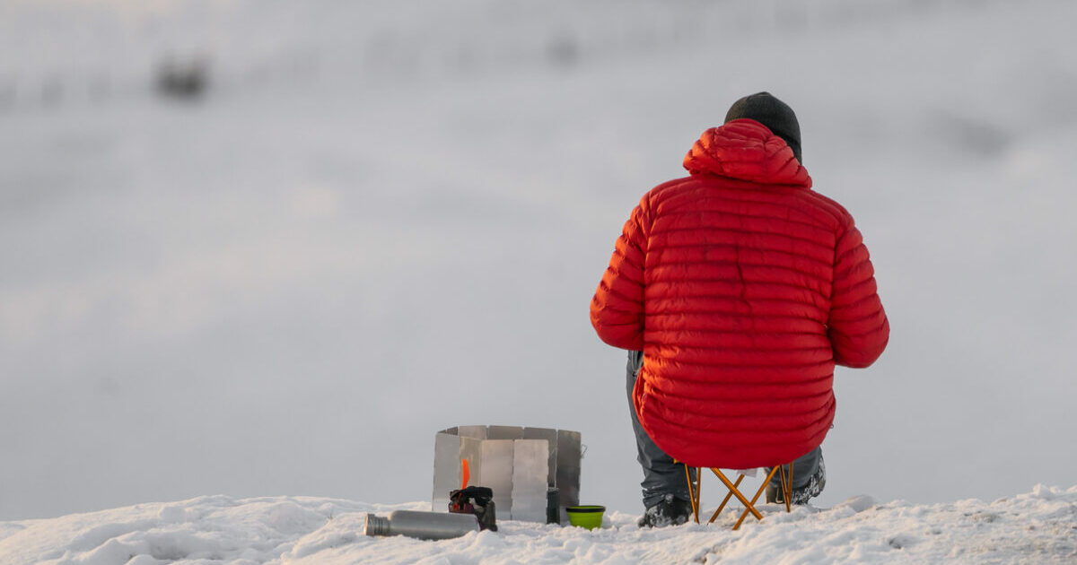 Best Ice Fishing Snacks To Last All Day